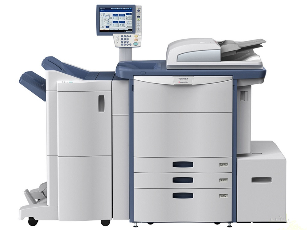 彩色復(fù)印機(jī)出租